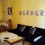 Ξενοδοχείο με διαμερίσματα Krasi In Perla Complex