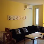 Ξενοδοχείο με διαμερίσματα Krasi In Perla Complex