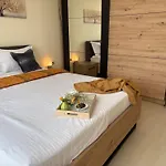 Krasi In Perla Complex Lägenhetshotell Pomorie