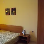 Ξενοδοχείο με διαμερίσματα Krasi In Perla Complex 3*